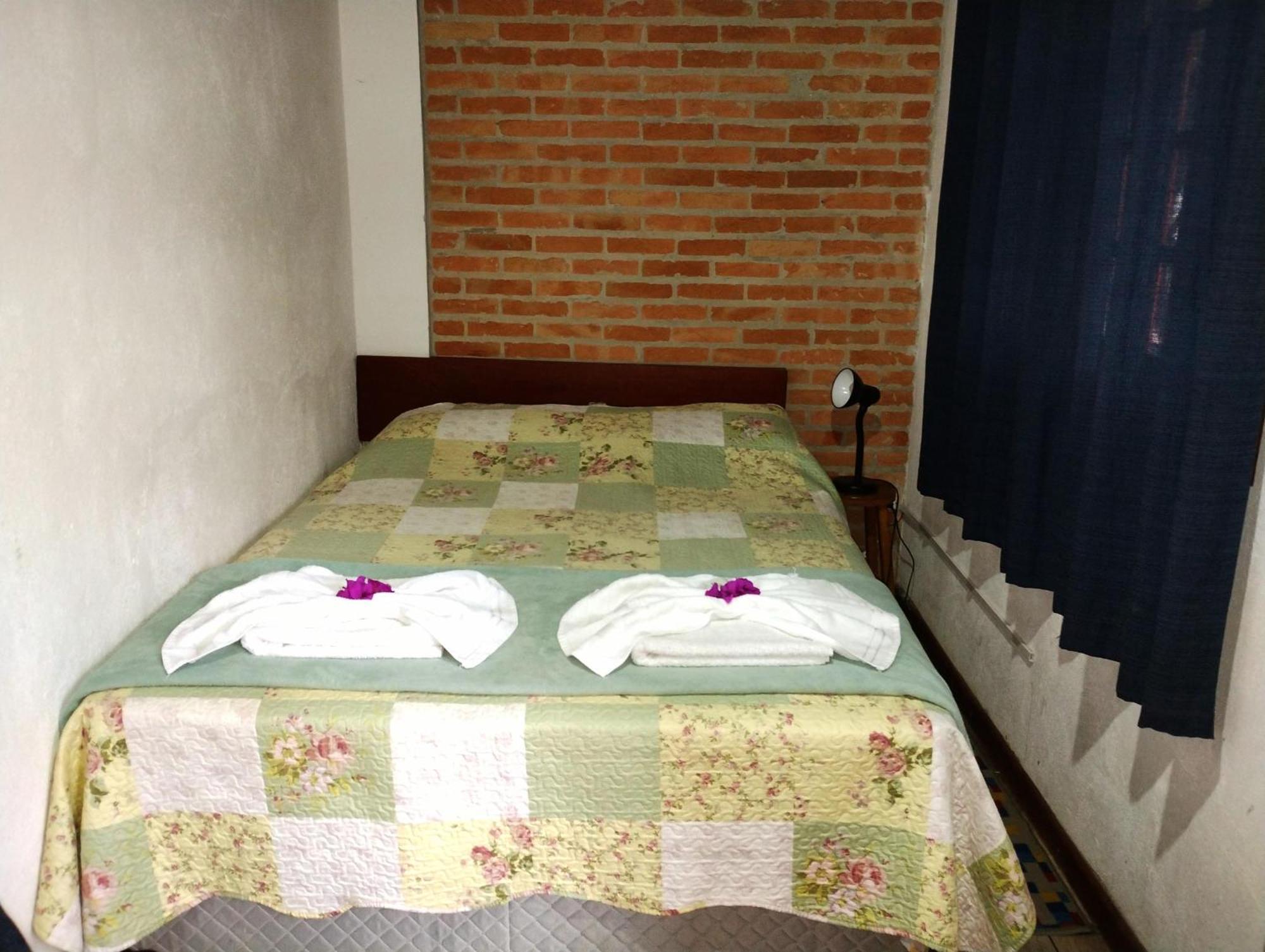 Casa Do Passarinho Appartement Campos do Jordão Buitenkant foto